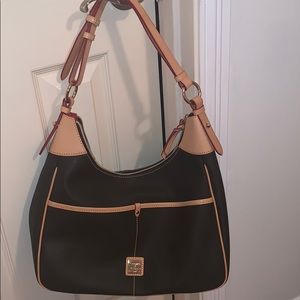 Dooney & Bourke Bags - Purse Dooney & Bourke Bags - Purse